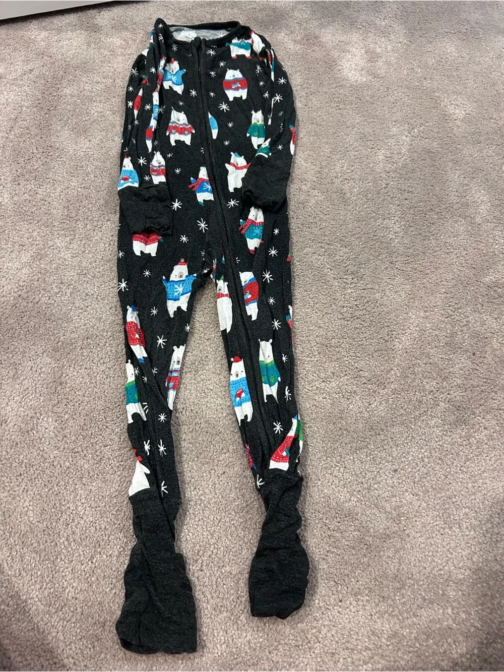 Black Holiday Polar Bear Zippy